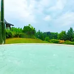 Emg In Alleinlage Mit Privatsee Jacuzzi Und Sauna Fuer Bis Zu 22 Personen Bei Osnabrueck * Preußisch Oldendorf