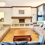 Emg In Alleinlage Mit Privatsee Jacuzzi Und Sauna Fuer Bis Zu 22 Personen Bei Osnabrueck וילה *