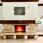 וילה Emg In Alleinlage Mit Privatsee Jacuzzi Und Sauna Fuer Bis Zu 22 Personen Bei Osnabrueck Preußisch Oldendorf