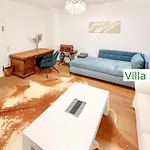 Emg In Alleinlage Mit Privatsee Jacuzzi Und Sauna Fuer Bis Zu 22 Personen Bei Osnabrueck וילה *
