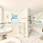 וילה Emg In Alleinlage Mit Privatsee Jacuzzi Und Sauna Fuer Bis Zu 22 Personen Bei Osnabrueck *