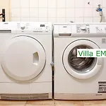 Emg In Alleinlage Mit Privatsee Jacuzzi Und Sauna Fuer Bis Zu 22 Personen Bei Osnabrueck *