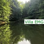 וילה Emg In Alleinlage Mit Privatsee Jacuzzi Und Sauna Fuer Bis Zu 22 Personen Bei Osnabrueck Preußisch Oldendorf