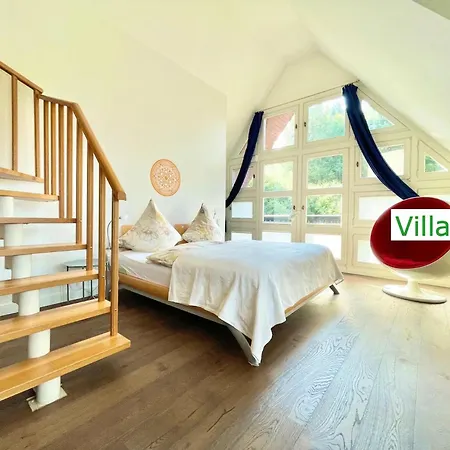 Emg Osnabrueck Bielefeld In Preussisch-oldendorf, Alleinlage, Eigene Wald Und See, Jacuzzi, Sauna Fuer Familien Gruppen Bis 20 Personen Preußisch Oldendorf