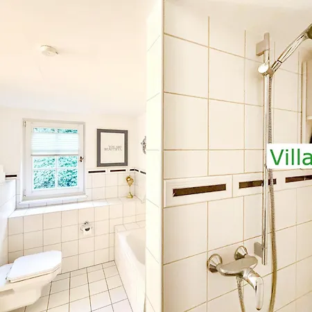Emg In Alleinlage Mit Privatsee Jacuzzi Und Sauna Fuer Bis Zu 22 Personen Bei Osnabrueck Villa *