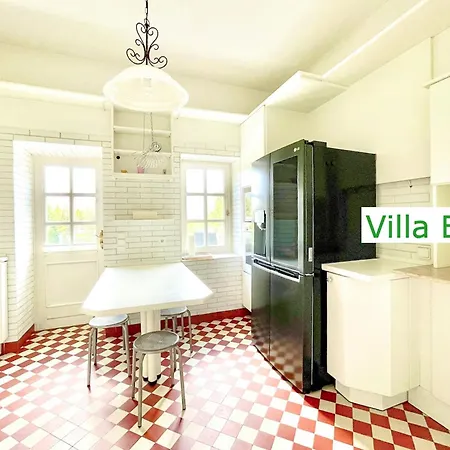 Villa Emg In Alleinlage Mit Privatsee Jacuzzi Und Sauna Für Bis Zu 22 Personen Bei Osnabrück Preußisch Oldendorf