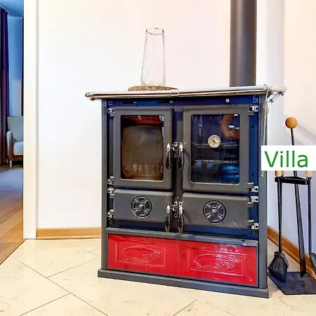 Villa Emg In Alleinlage Mit Privatsee Jacuzzi Und Sauna Fuer Bis Zu 22 Personen Bei Osnabrueck *